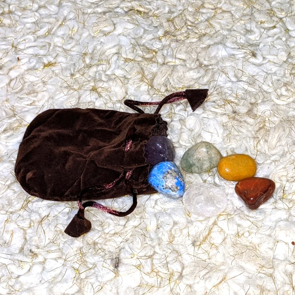 Polished Gemstone Starter Kit Velvet Pouch Rocks Geology Quartz Jasper Lazuli - Picture 6 of 8